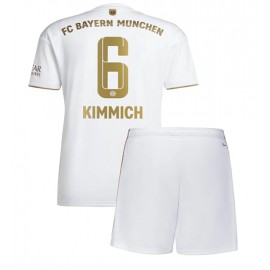 Bayern Munich Joshua Kimmich #6 Udebanetrøje Børn 2022-23 Kortærmet (+ Korte bukser)